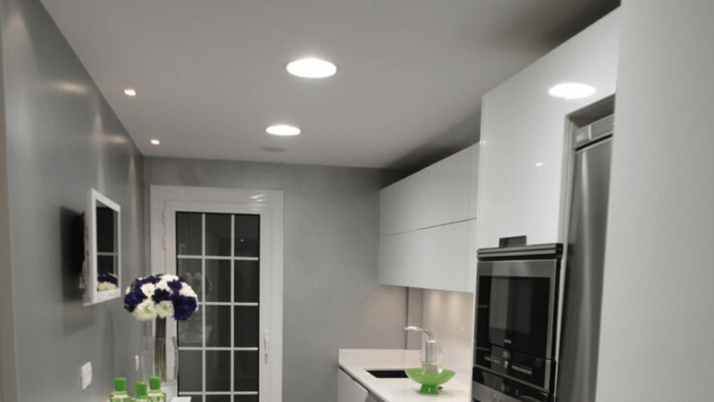 Instalación de halógenos: Guía práctica para iluminar tu hogar