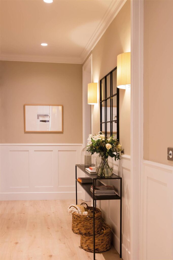 Pintar pared de recibidor: Guía paso a paso para renovar tu entrada